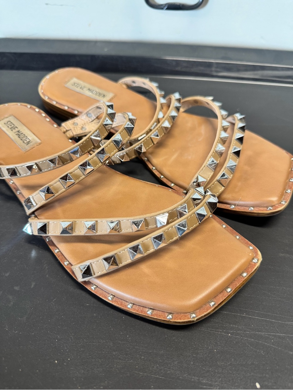 Steve Madden Women's Skyler Sandals Slip On Style SZ 7